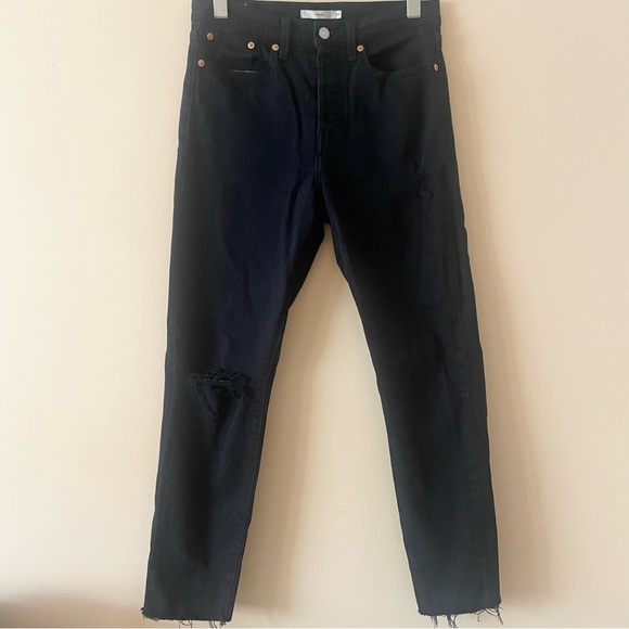 Levi's Wedgie Black Denim Jeans - Picture 2 of 7